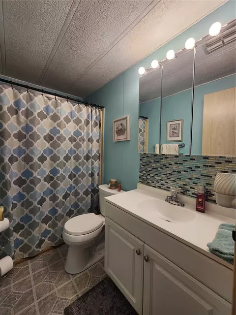 Bath - 66 Joppa Dr, Winter Haven, FL 33884 photo 1 of 4