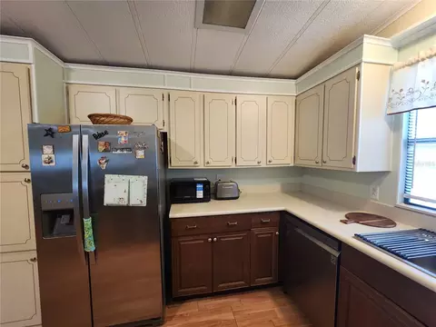 Kitchen - 66 Joppa Dr, Winter Haven, FL 33884 photo 2 of 3