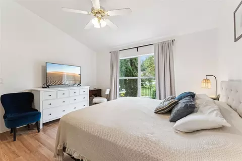 Bedroom - 11630 Kipling Ct, Clermont, FL 34711 photo 3 of 9
