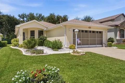5026 Rainbow Trout Rd, Tavares, FL 32778