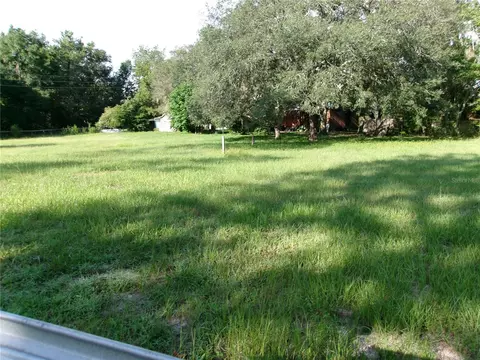 9314 SW 33rd Ct, Ocala, FL 34476 photo 2
