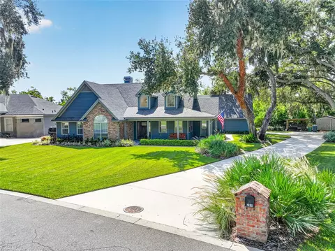 267 Reserve Dr, Tavares, FL 32778