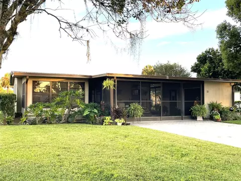 71 Seminole Path, Wildwood, FL 34785