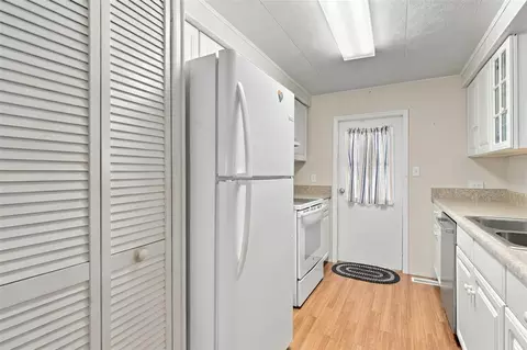 33 Cocos Plumosa Dr, Eustis, FL 32726 photo 25