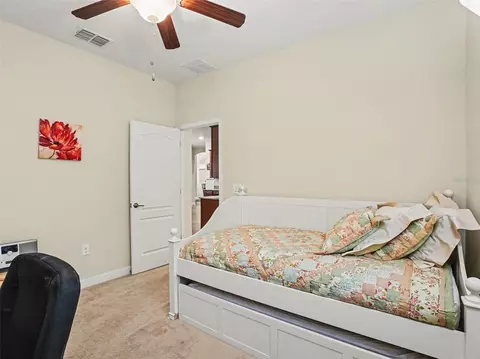 Bedroom - 2862 Captiva St, Clermont, FL 34711 photo 9 of 12