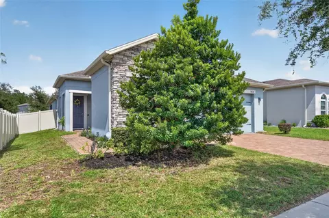Exterior - 2818 Bigleaf Maple Dr, Ocoee, FL 34761 photo 2 of 11