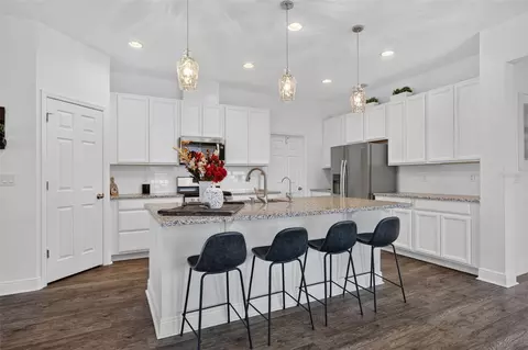 Kitchen - 2818 Bigleaf Maple Dr, Ocoee, FL 34761 photo 2 of 7