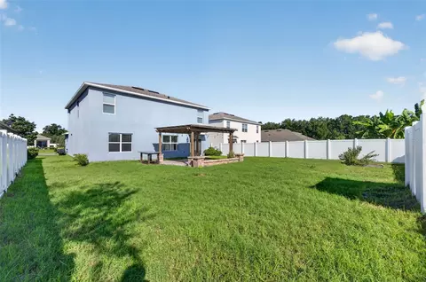 Exterior - 3042 Bethpage Loop, Mount Dora, FL 32757 photo 6 of 8