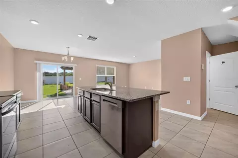 Kitchen - 3042 Bethpage Loop, Mount Dora, FL 32757 photo 8 of 8
