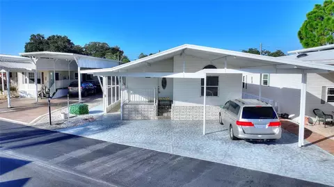 439 Par Pines Blvd, Davenport, FL 33837