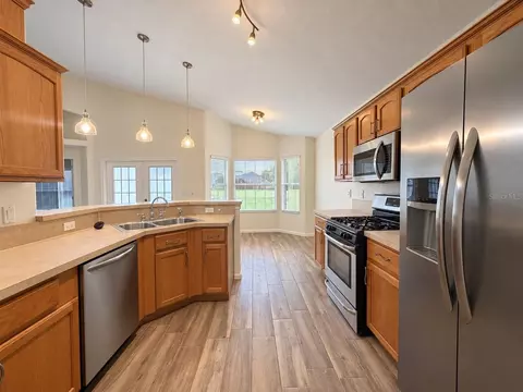 Kitchen - 2813 Mayflower Loop, Clermont, FL 34714 photo 3 of 4