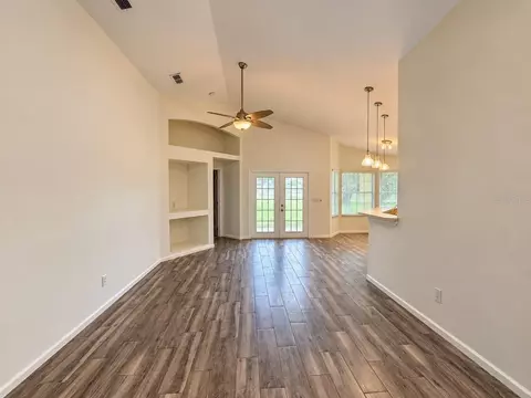 Living - 2813 Mayflower Loop, Clermont, FL 34714 photo 2 of 9