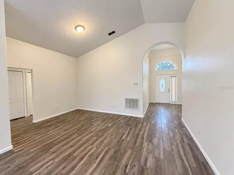 Living - 2813 Mayflower Loop, Clermont, FL 34714 photo 5 of 9