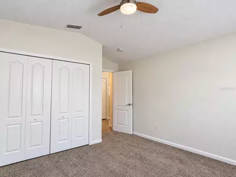 Bedroom - 2813 Mayflower Loop, Clermont, FL 34714 photo 4 of 7