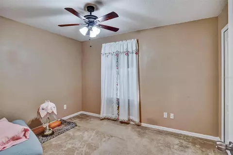 Bedroom - 100 Colonial Pine Ln, Minneola, FL 34715 photo 2 of 7
