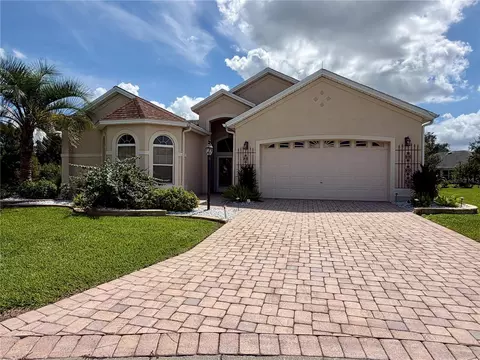 1802 Estafana Way, The Villages, FL 32159