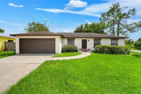 306 Loch Low Dr, Sanford, FL 32773