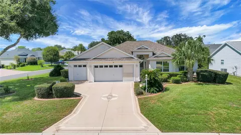 8305 SE 168th Mardell Ln, The Villages, FL 32162