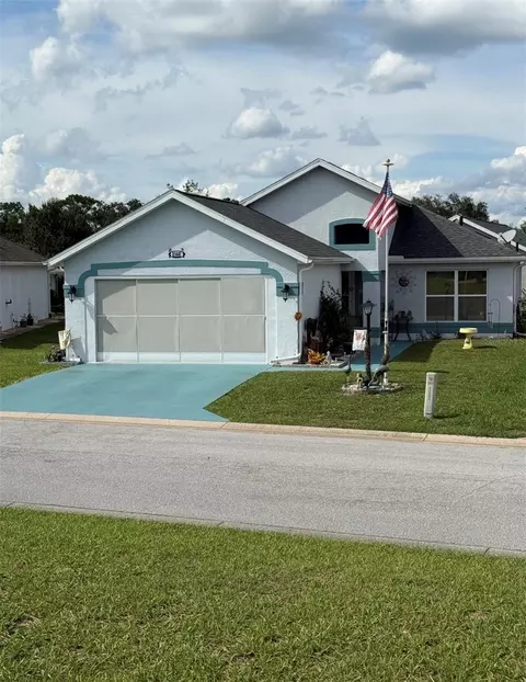 10440 S Clint Loop, Floral City, FL 34436