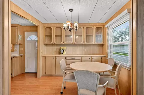 Dining - 162 Woodmere Dr #A, Eustis, FL 32726 photo 2 of 4