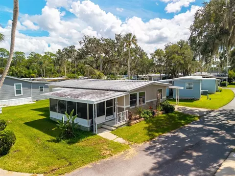 View/Area - 162 Woodmere Dr #A, Eustis, FL 32726 photo 3 of 9