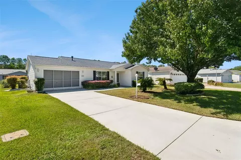 1319 Carvello Dr, The Villages, FL 32162
