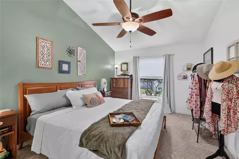 Bedroom - 2670 Winchester Cir, Eustis, FL 32726 photo 1 of 3