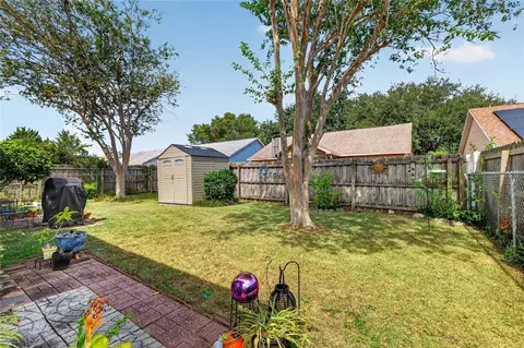 Exterior - 2670 Winchester Cir, Eustis, FL 32726 photo 7 of 8