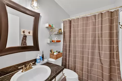 Bath - 2670 Winchester Cir, Eustis, FL 32726 photo 2 of 2