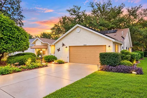 460 Loma Paseo Dr, The Villages, FL 32159