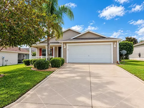 766 Bartlet Ln, The Villages, FL 32162