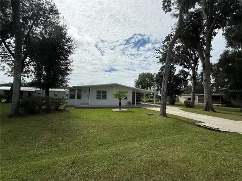 26 S Bobwhite Rd, Wildwood, FL 34785