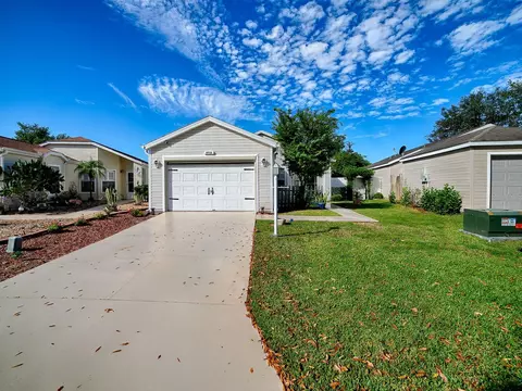 4952 Heron Run Cir, Leesburg, FL 34748