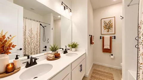 Bath - 2303 Jagger Ln, Winter Haven, FL 33880 photo 2 of 2