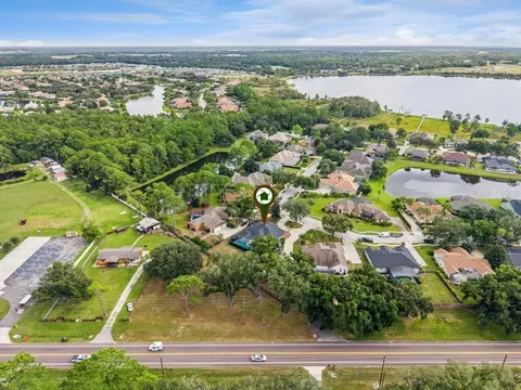 View/Area - 1066 Ceasars Ct, Mount Dora, FL 32757 photo 2 of 3