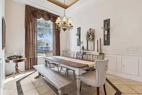 Dining - 1066 Ceasars Ct, Mount Dora, FL 32757 photo 1 of 2