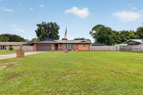 11347 Pine Ridge Rd, Leesburg, FL 34788
