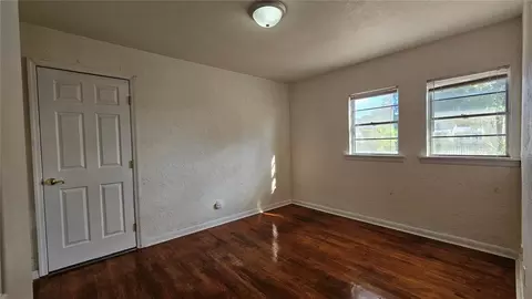 Bedroom - 25 E Chesley Ave, Eustis, FL 32726 photo 3 of 7
