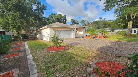 Exterior - 25 E Chesley Ave, Eustis, FL 32726 photo 1 of 8