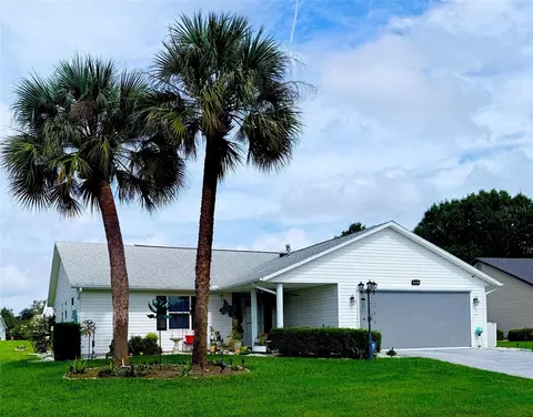 26162 Newcombe Cir, Leesburg, FL 34748