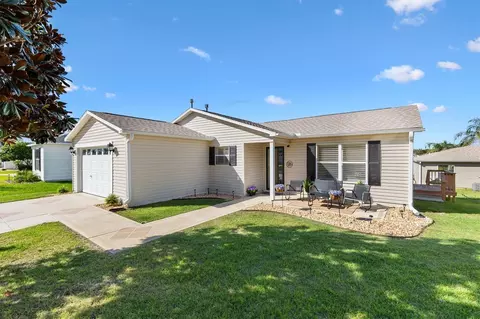 1019 Golden Grove Dr, The Villages, FL 32162