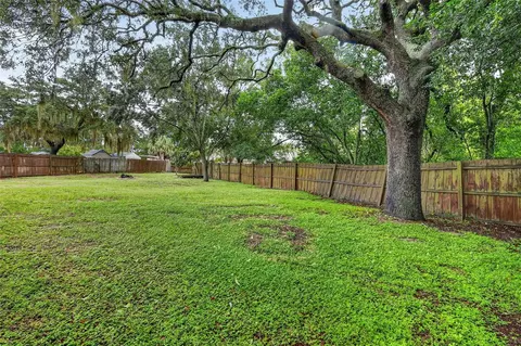 Exterior - 552 Highland Dr, Eustis, FL 32726 photo 6 of 6