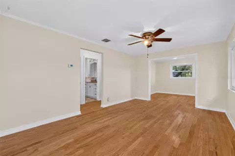 Living - 552 Highland Dr, Eustis, FL 32726 photo 1 of 4