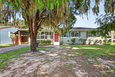 1610 Park Dr, Leesburg, FL 34748