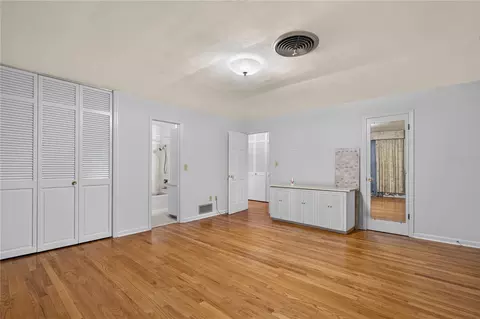 Bedroom - 2000 Fairway Dr, Eustis, FL 32726 photo 4 of 5