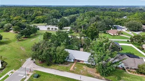 View/Area - 2000 Fairway Dr, Eustis, FL 32726 photo 1 of 8