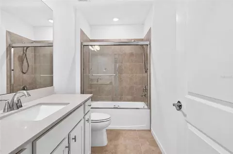 Bath - 8359 SW 54th Loop, Ocala, FL 34481 photo 5 of 5