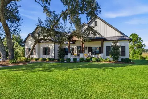 467 Long And Winding Rd, Howey In The Hills, FL 34737