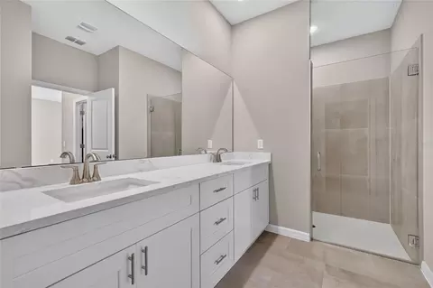 Bath - 41428 Royal Trails Rd, Eustis, FL 32736 photo 1 of 4