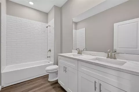 Bath - 41428 Royal Trails Rd, Eustis, FL 32736 photo 4 of 4